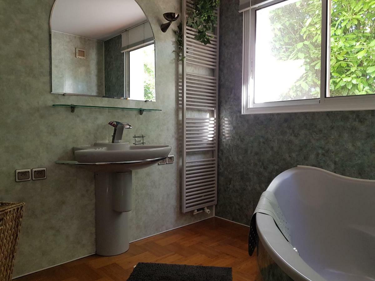 Villa Le Rabailly Merenvielle Екстер'єр фото